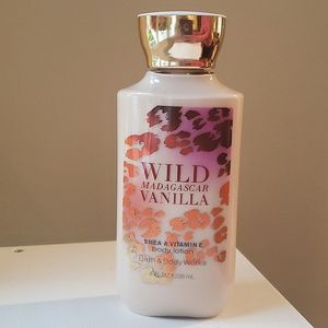 Bath & Body Works Wild Madagascar Vanilla Lotion 8 fl oz